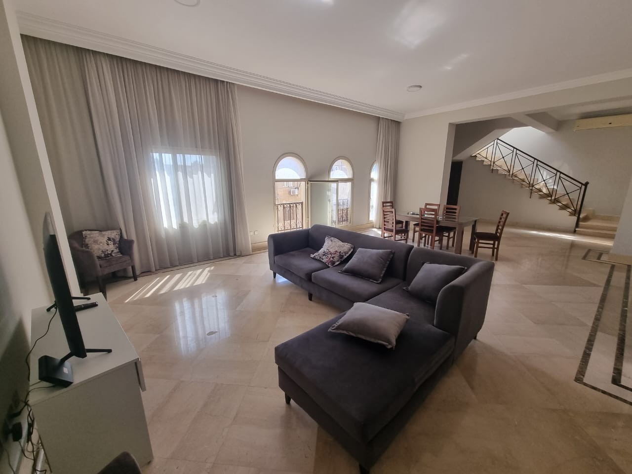 Modern Penthouse Duplex With Private Swimming Pool For Rent In Sarayat El Maadi Cairo Egypt - 5065 Featured Image