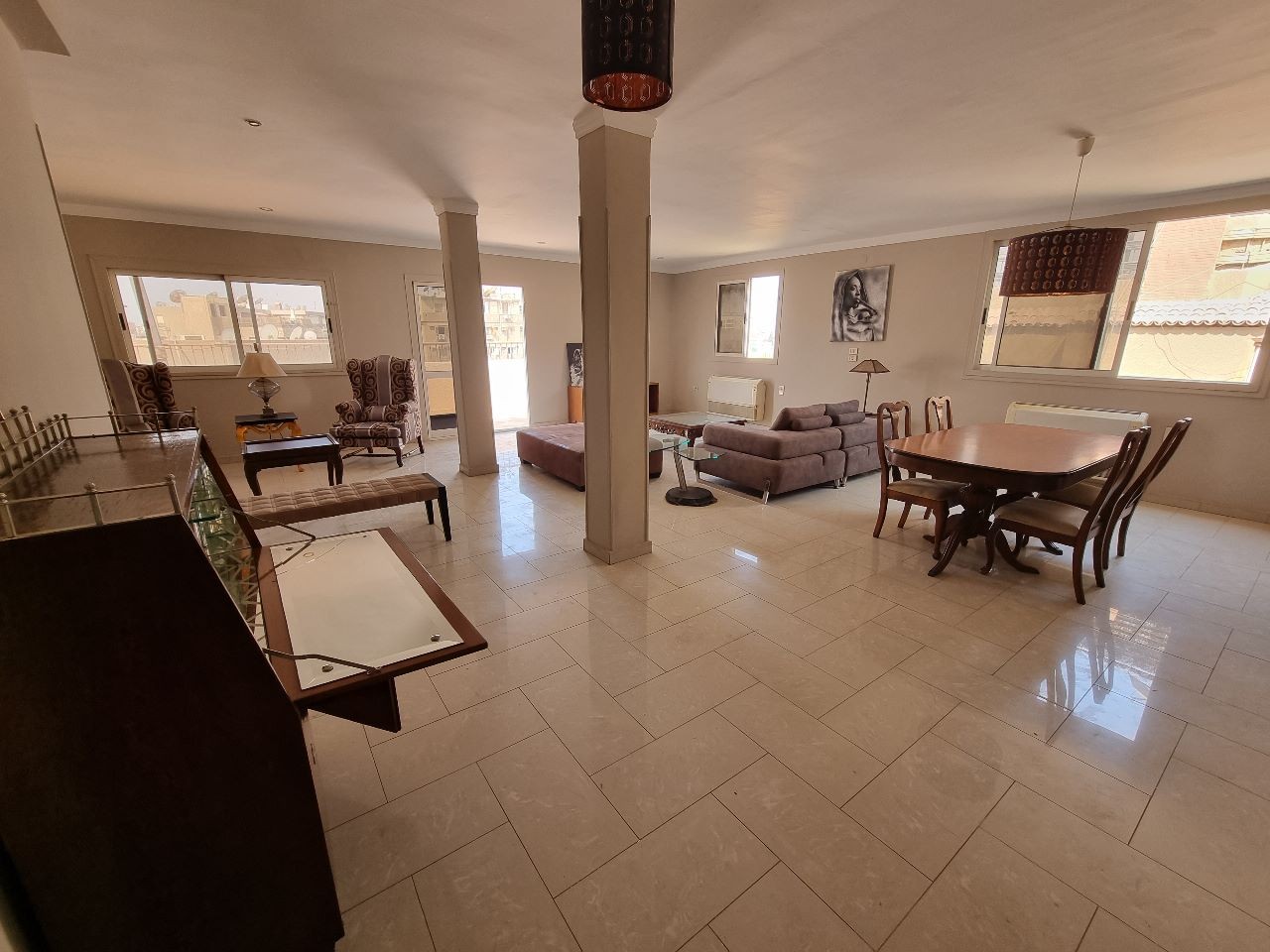 شقة بنتهاوس حديثة مفروشة بثلاث غرف نوم للإيجار بالقرب من كلية القاهرة الأمريكية (c.a.c.) دجلة المعادى - 5106 Featured Image