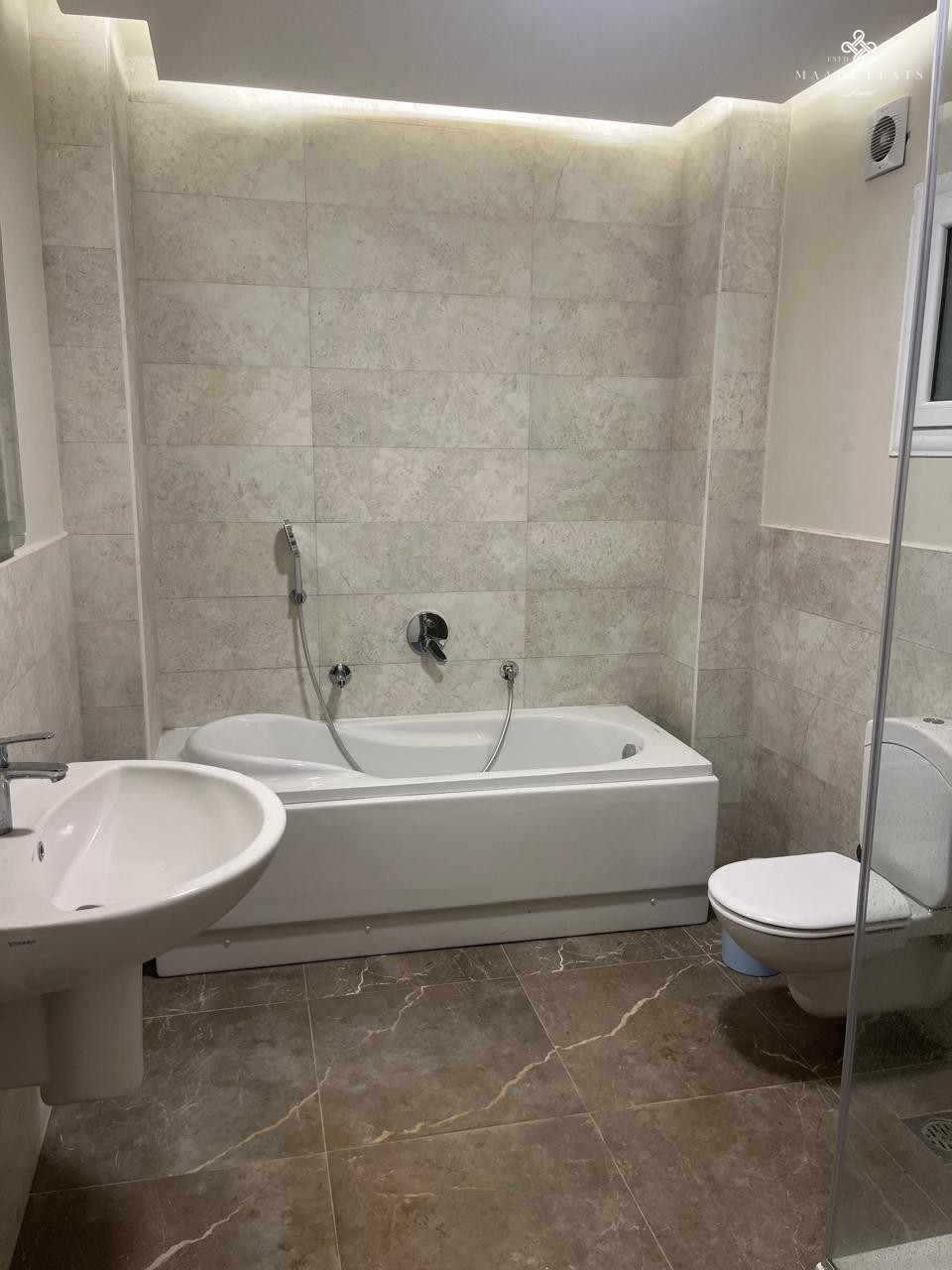 2-Bedroom Apartment With Balcony On First Floor In Degla Maadi – Expat Friendly-4965-gallery-4