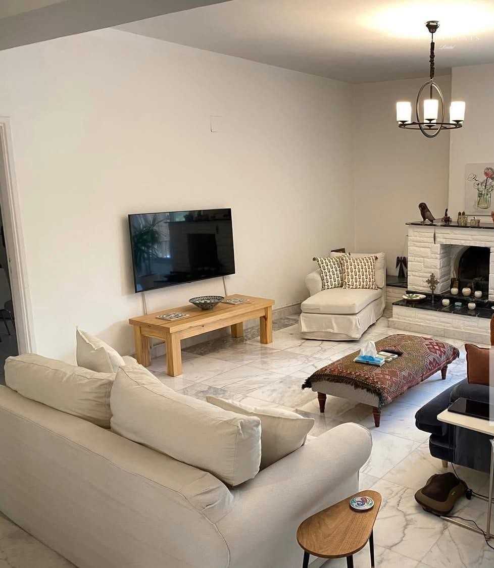 Elegant 3-Bedroom Apartment – Sarayat Maadi | 185 Sqm-5010-gallery-2