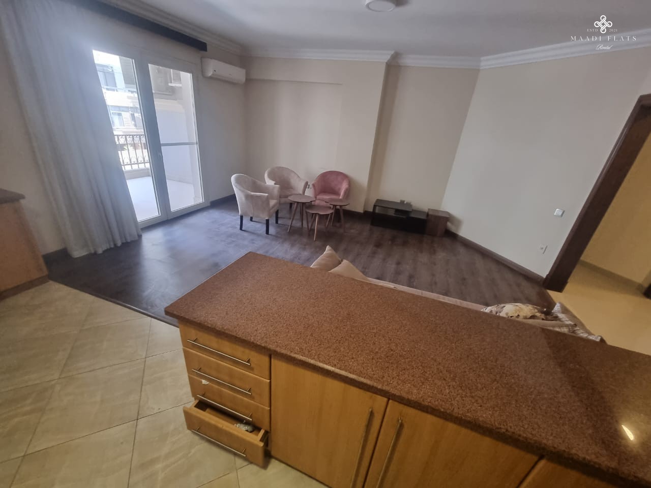 شقة مفروشة بالكامل بحمام سباحة مشترك للإيجار في سرايات المعادي القاهرة مصر-5093-gallery-13