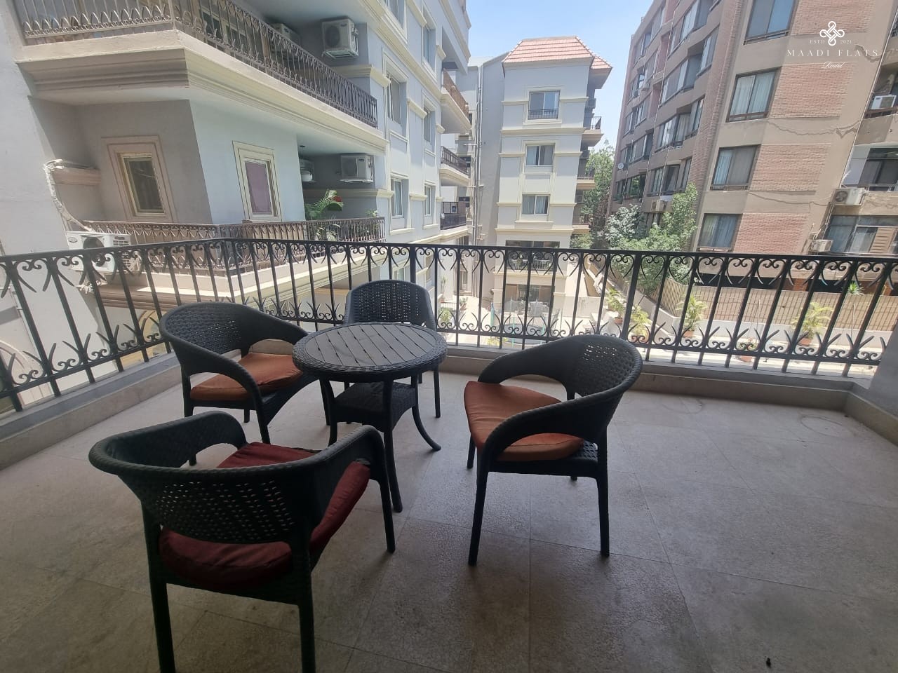 شقة مفروشة بالكامل بحمام سباحة مشترك للإيجار في سرايات المعادي القاهرة مصر-5093-gallery-17