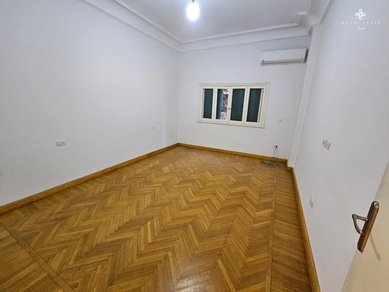 High-Ceiling Vintage 2-Bedroom Apartment With Green View In Maadi Sarayat-4946-gallery-4