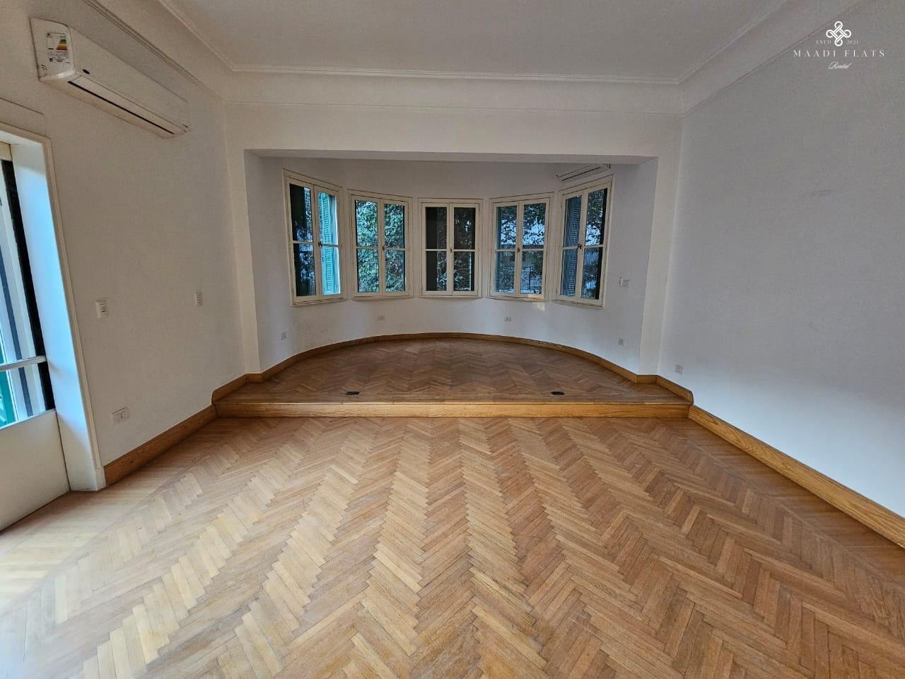 High-Ceiling Vintage 2-Bedroom Apartment With Green View In Maadi Sarayat-4946-gallery-5