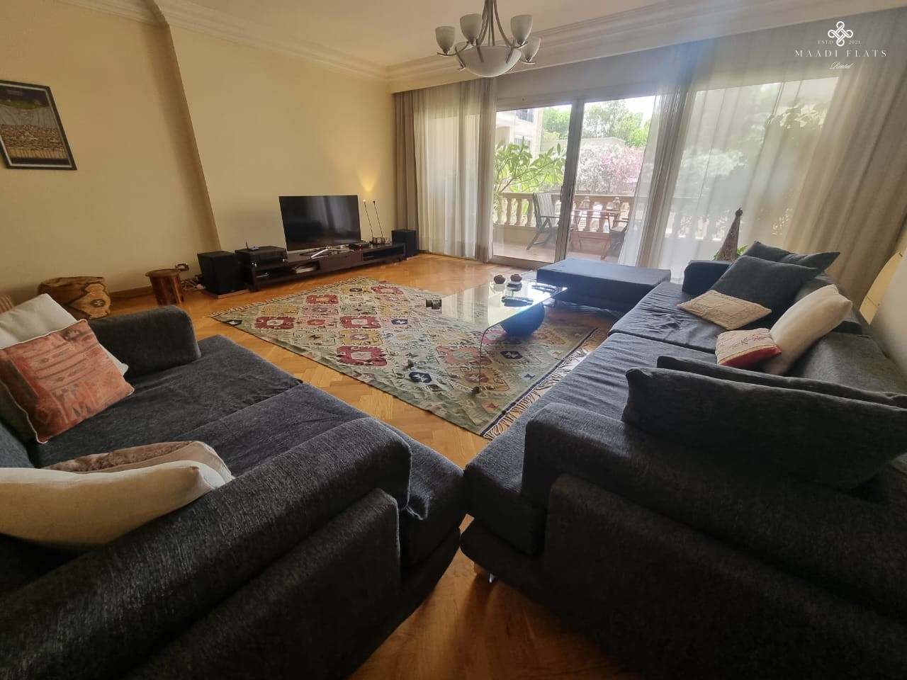 شقة فاخرة مفروشة للإيجار في كومباوند – سرايات المعادي – ٤ غرف – ٢٦٥ متر – ٣٠٠٠ دولار شهريًا-5094-gallery-4