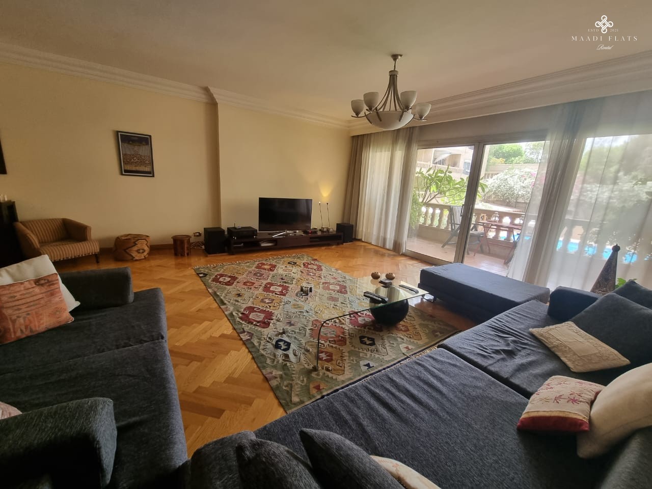 شقة فاخرة مفروشة للإيجار في كومباوند – سرايات المعادي – ٤ غرف – ٢٦٥ متر – ٣٠٠٠ دولار شهريًا-5094-gallery-6
