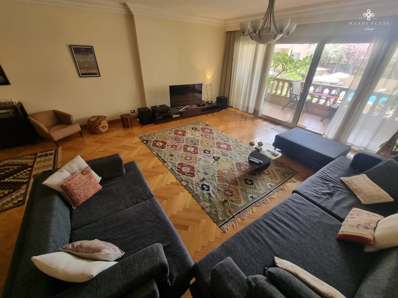 شقة فاخرة مفروشة للإيجار في كومباوند – سرايات المعادي – ٤ غرف – ٢٦٥ متر – ٣٠٠٠ دولار شهريًا-5094-gallery-7