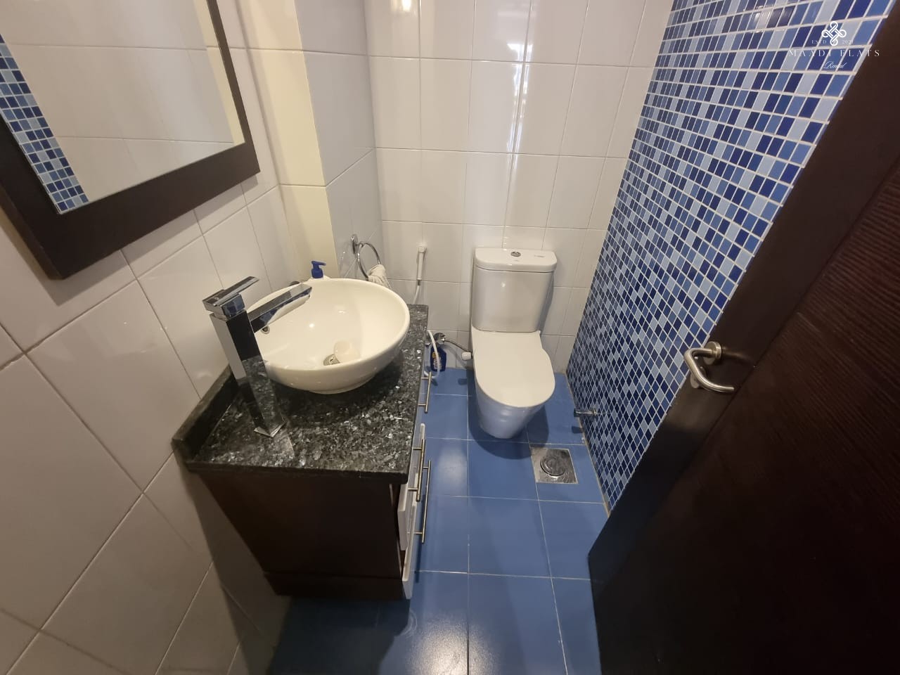 شقة حديثة مفروشة بحمام سباحة مشترك للإيجار في سرايات المعادي القاهرة مصر-5079-gallery-2