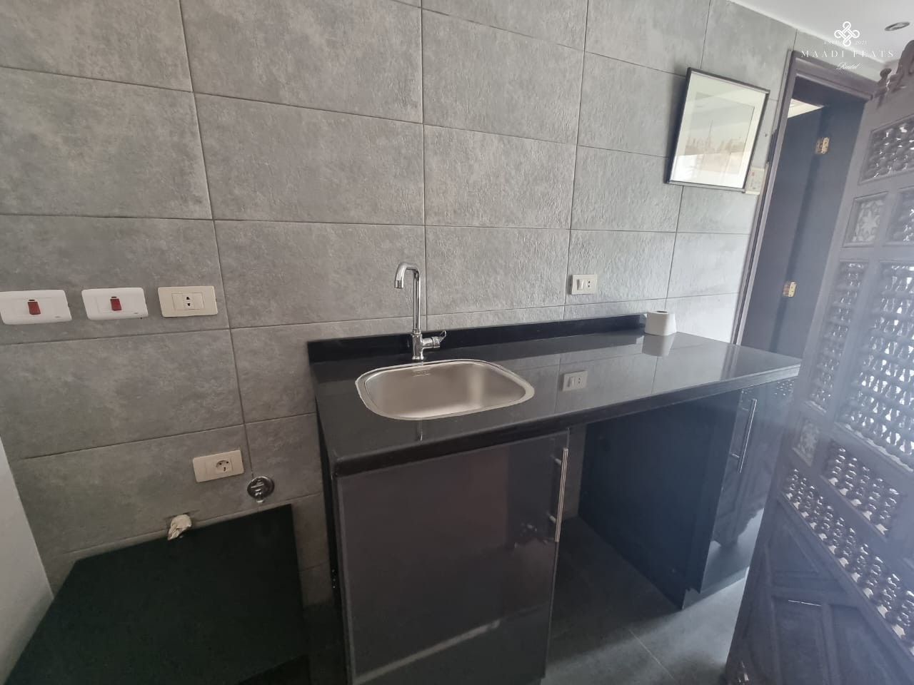 شقة حديثة مفروشة بحمام سباحة مشترك للإيجار في سرايات المعادي القاهرة مصر-5079-gallery-35