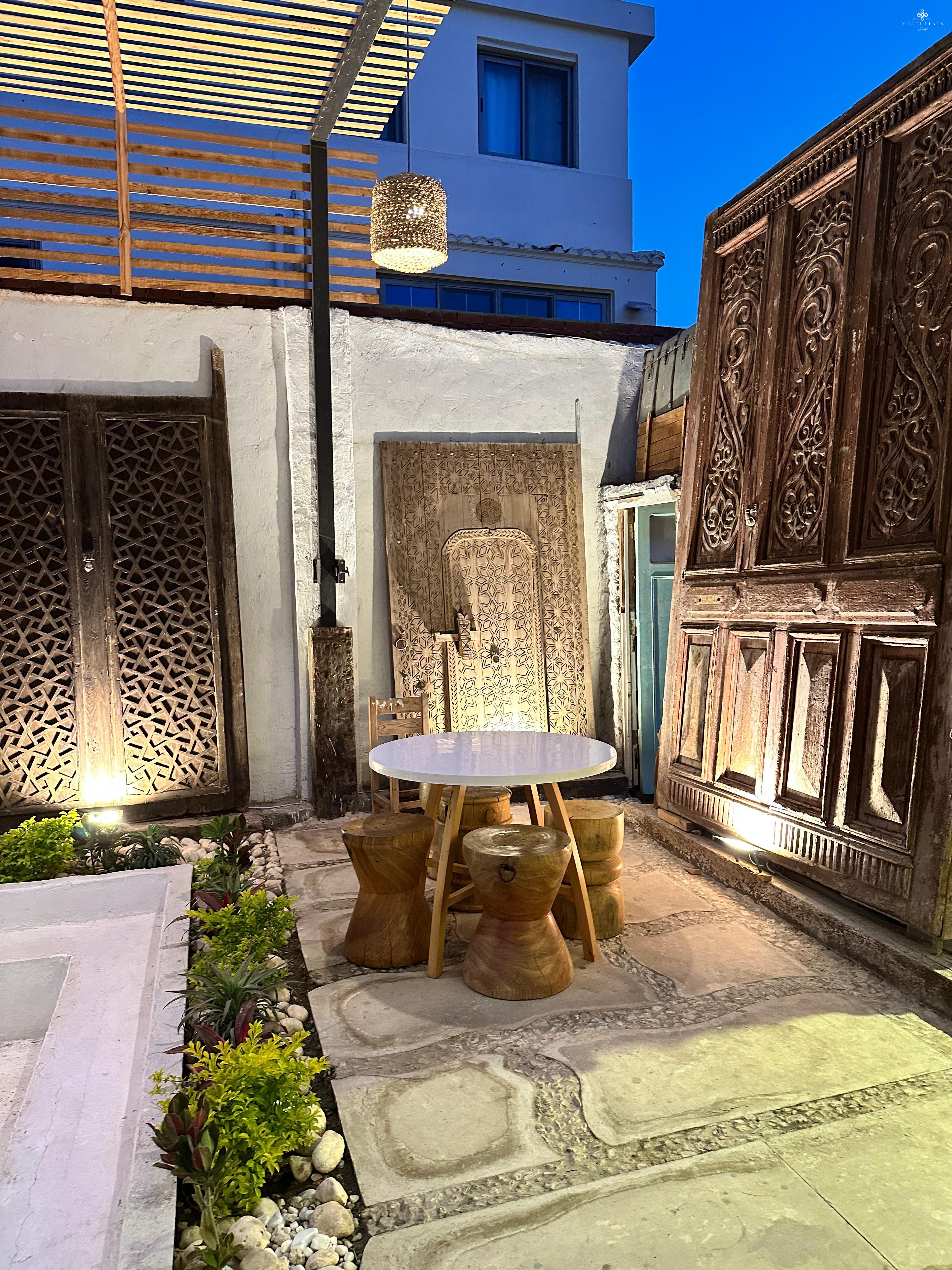 Spacious 3-Bedroom Standalone Villa With Garage & Porter Room In New Maadi-4971-gallery-1