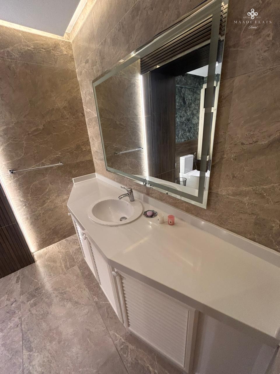 Spacious 4-Bedroom Apartment With Big Terrace & Elevator In Maadi Sarayat-4954-gallery-4