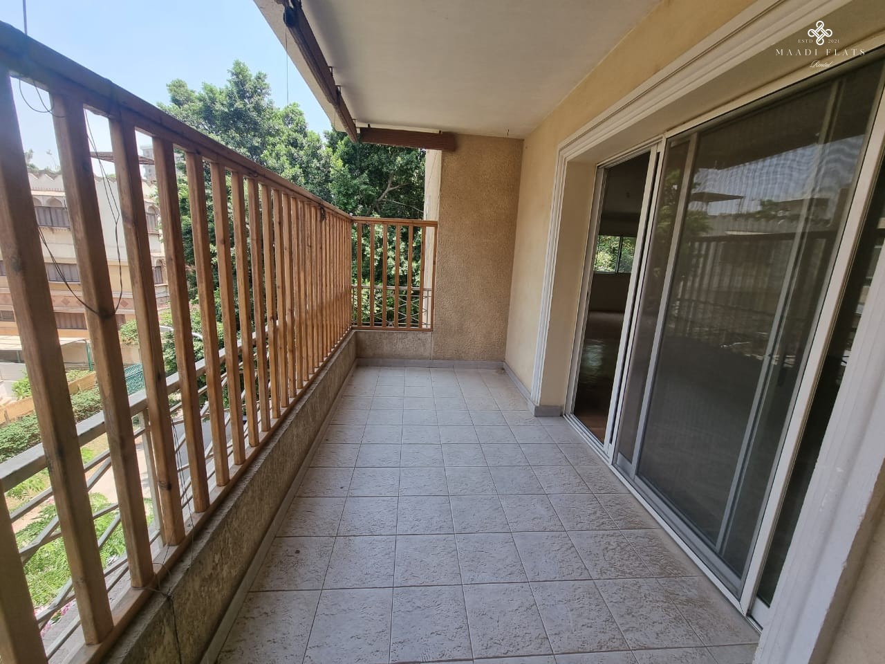 شقة واسعة ٤ غرف نوم ببلكونة في سرايات المعادي – ١٢٠٠ دولار-5095-gallery-5