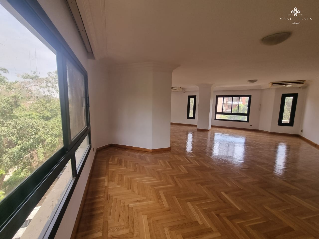 شقة واسعة للإيجار في موقع رئيسي في سرايات المعادى القاهرة مصر-5084-gallery-0