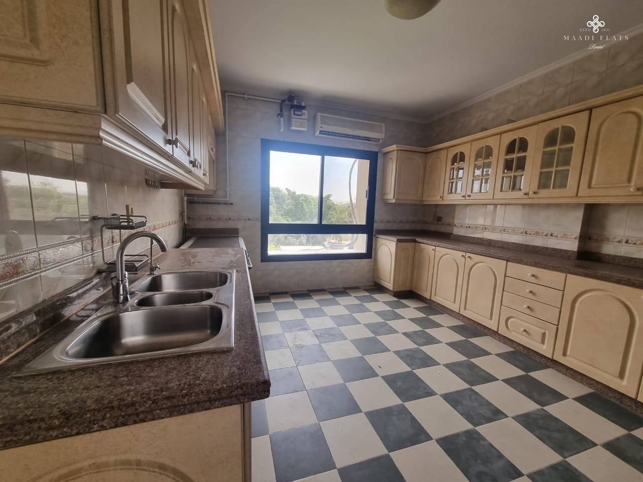 شقة واسعة للإيجار في موقع رئيسي في سرايات المعادى القاهرة مصر-5084-gallery-13