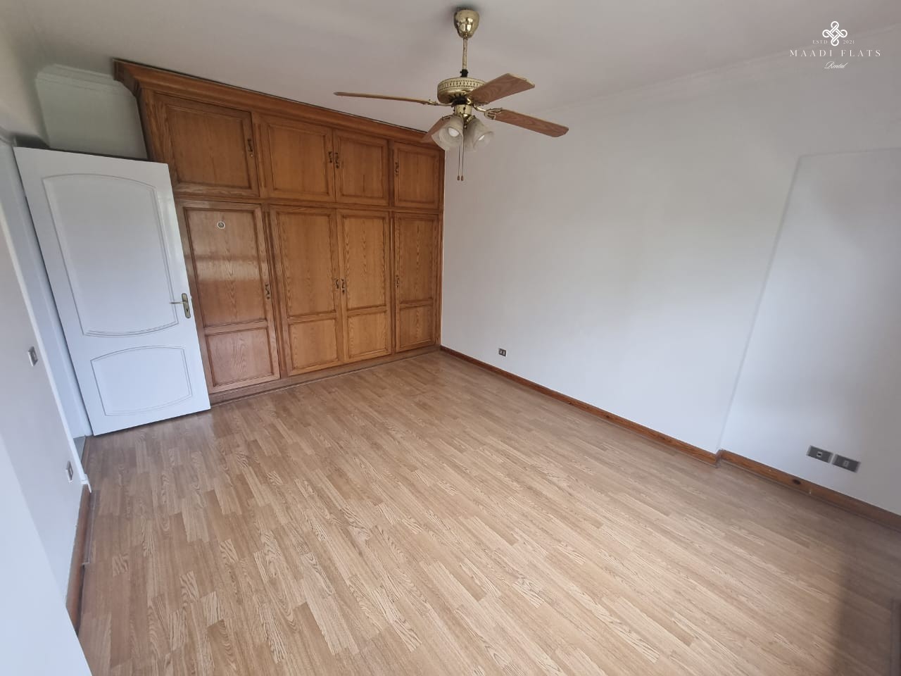 شقة واسعة للإيجار في موقع رئيسي في سرايات المعادى القاهرة مصر-5084-gallery-23