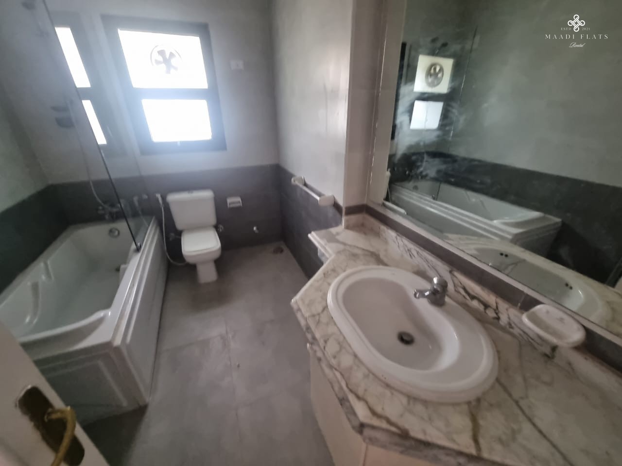 شقة واسعة للإيجار في موقع رئيسي في سرايات المعادى القاهرة مصر-5084-gallery-24