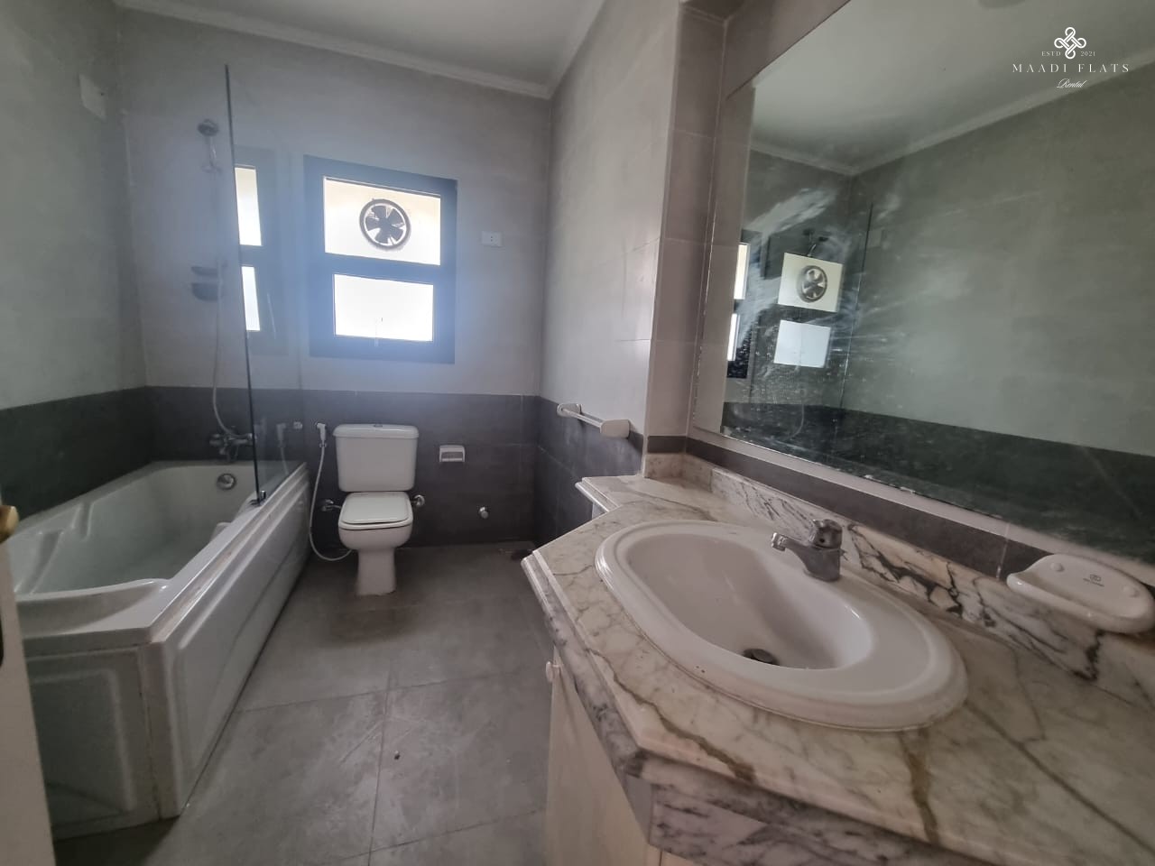 شقة واسعة للإيجار في موقع رئيسي في سرايات المعادى القاهرة مصر-5084-gallery-25