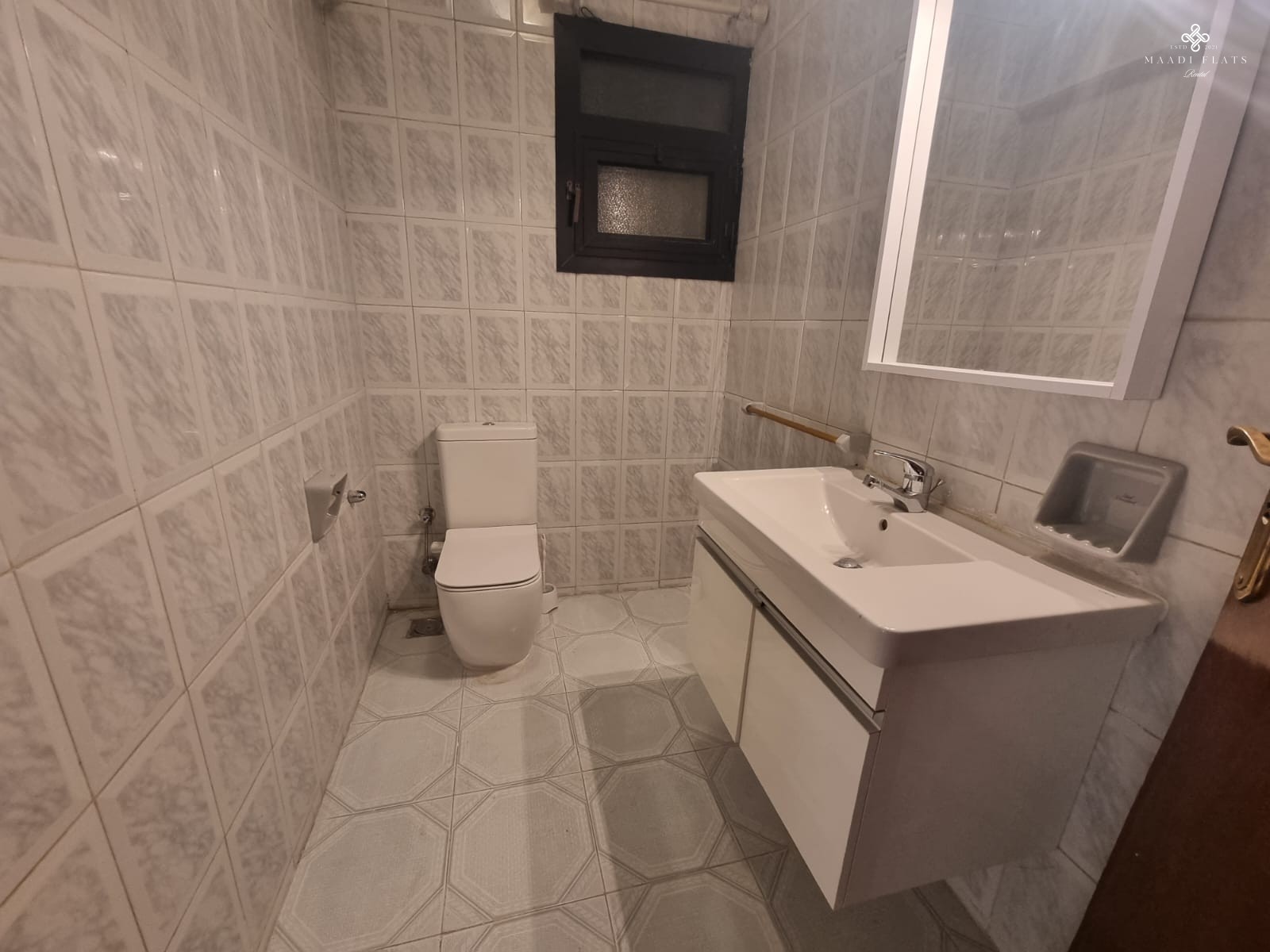 شقة واسعة مؤثثة بالكامل للإيجار في سرايات المعادى القاهرة مصر-5075-gallery-16