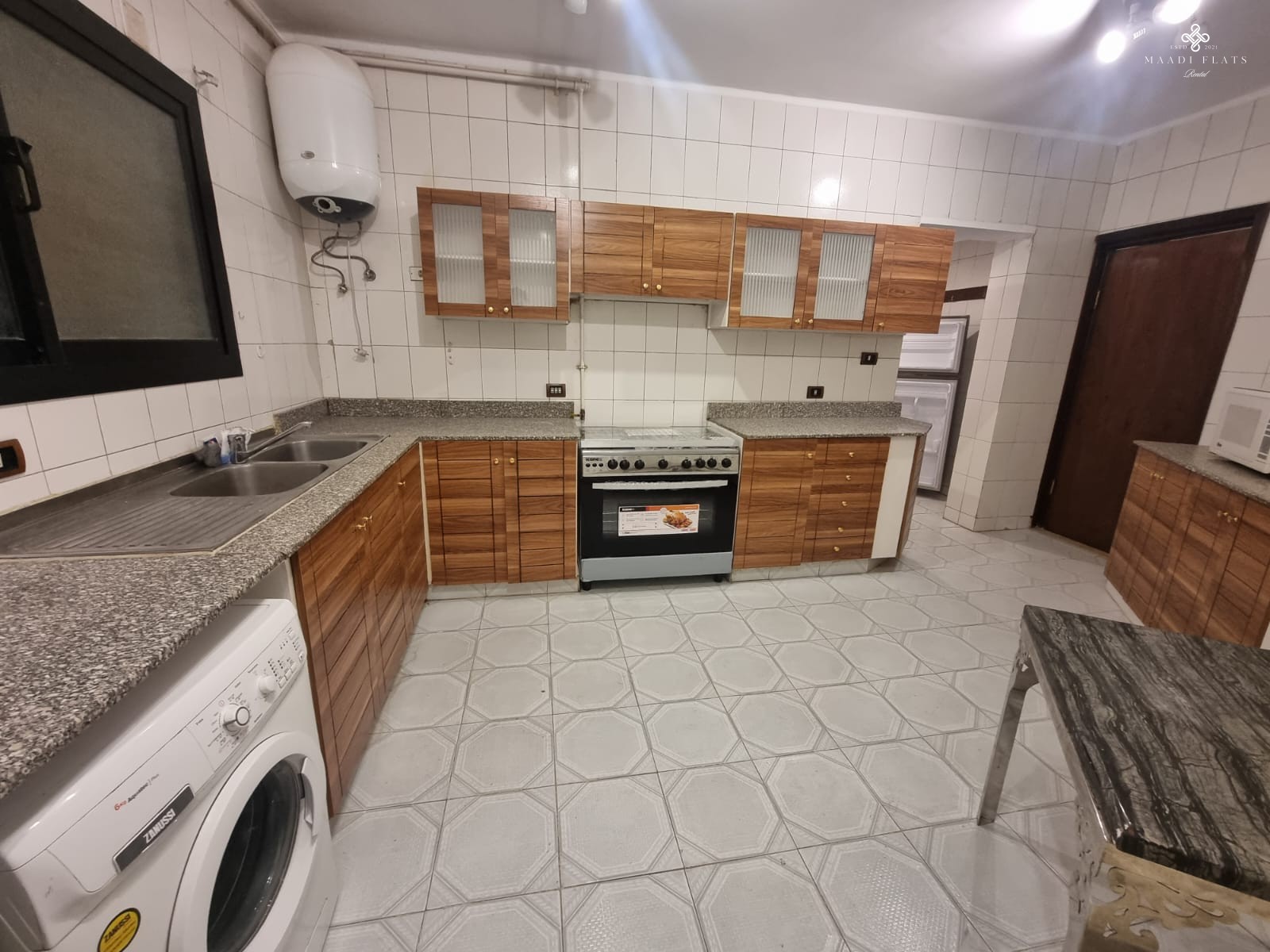 شقة واسعة مؤثثة بالكامل للإيجار في سرايات المعادى القاهرة مصر-5075-gallery-2