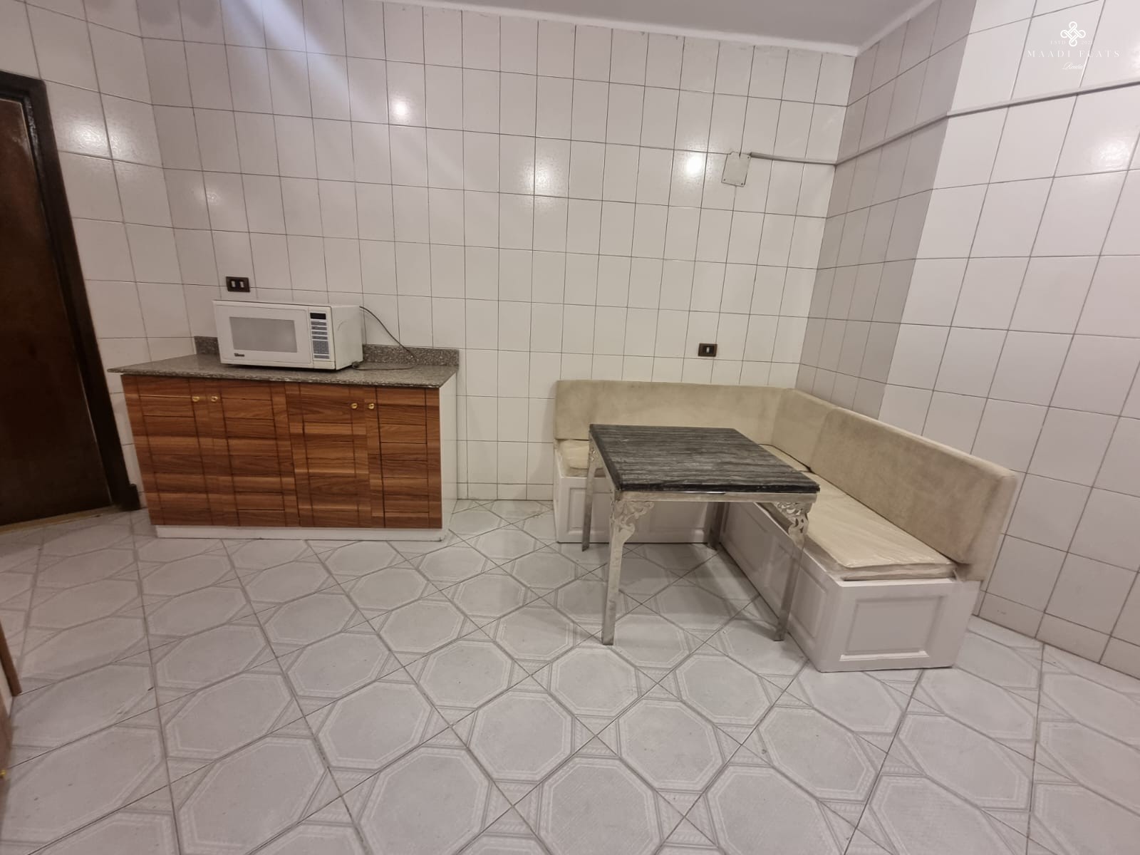 شقة واسعة مؤثثة بالكامل للإيجار في سرايات المعادى القاهرة مصر-5075-gallery-5