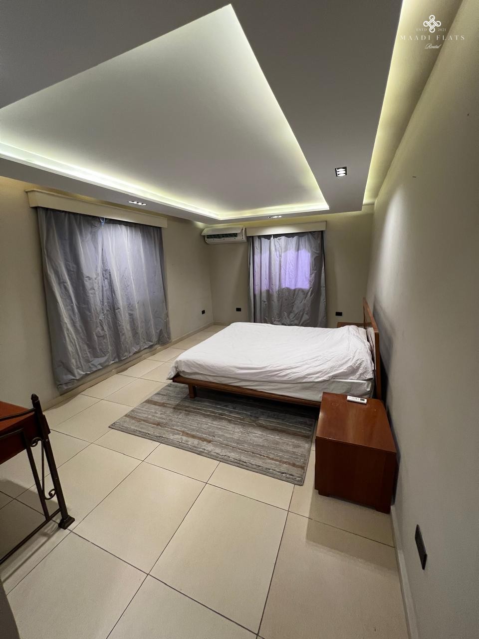 Two Bedrooms Close To Victoria Square And Cac-4920-gallery-0